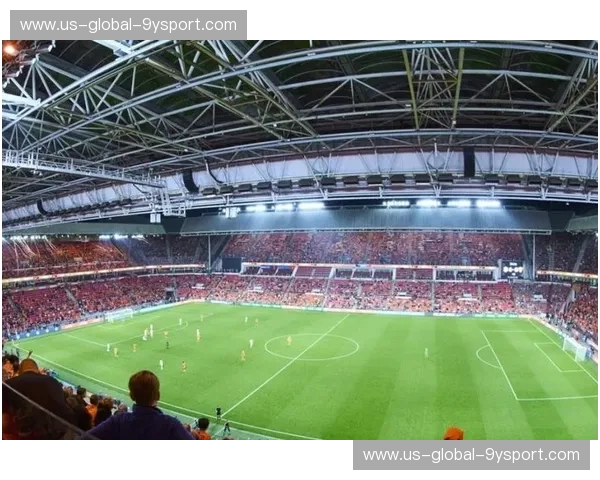 埃因霍温与沃尔夫斯堡:绿茵场上的青春风暴与钢铁意志的碰撞 埃因霍温与沃尔夫斯堡:绿茵场上的青春风暴与钢铁意志的碰撞